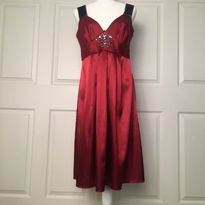 SIMPLY VERA Vera Wang Red Dress w/ Embellishments
